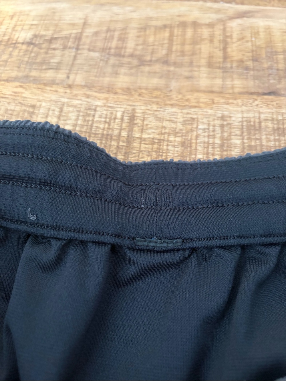 Lululemon License to Train Joggers - Picture 6 of 7